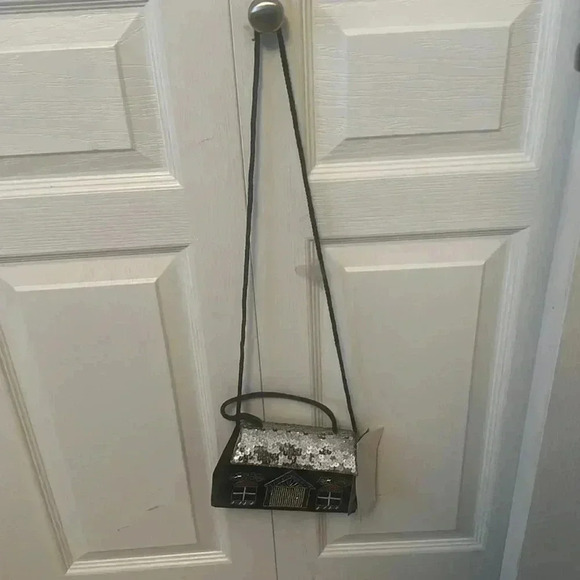 NWT Mini Black Velvet Beaded Christmas Holidays Mini House Purse Bag Women Kids - Picture 8 of 9